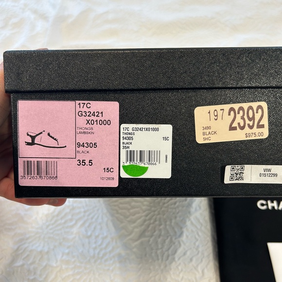 CHANEL Pearl and Bow Sandals Sz 35.5 - Picture 8 of 8